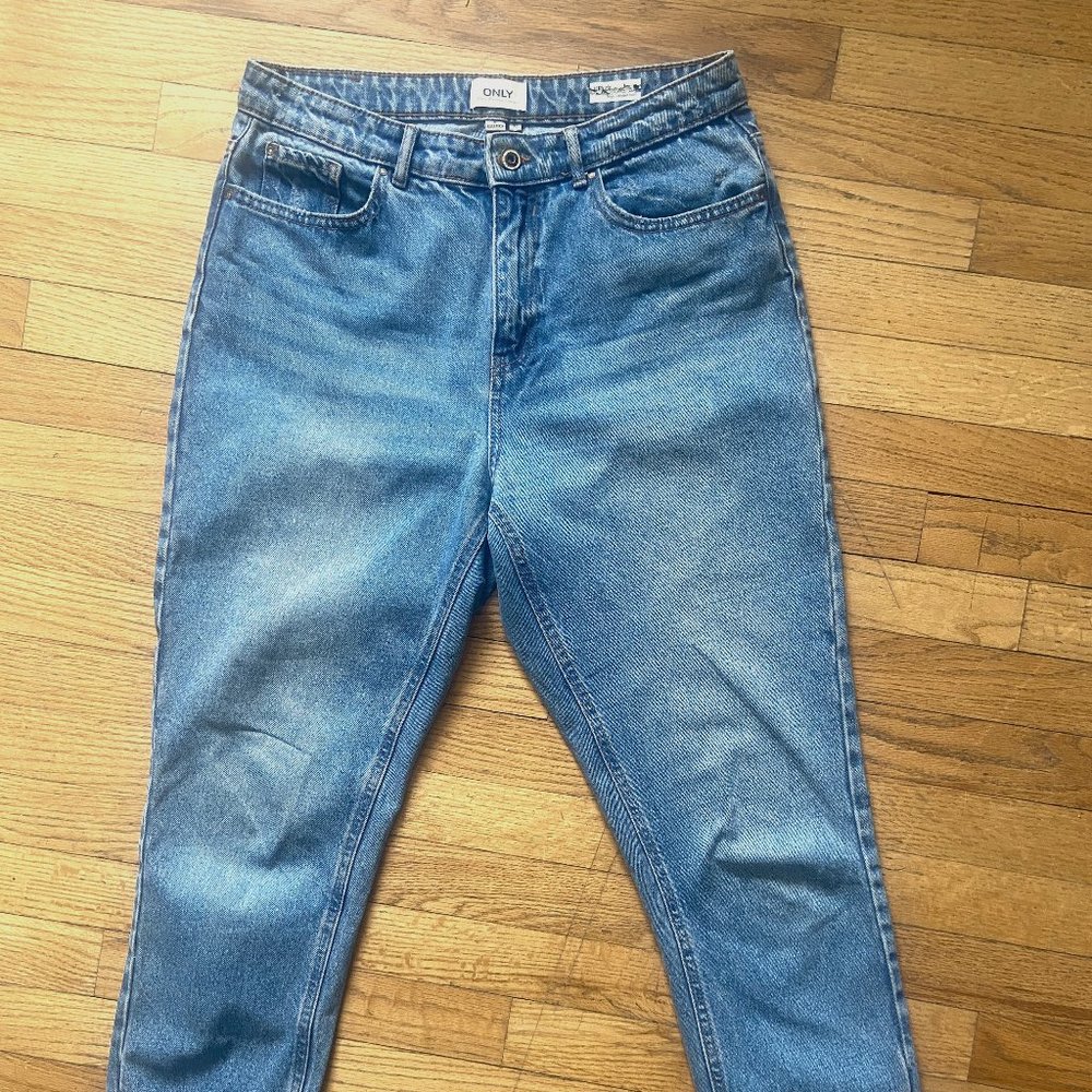 ONLY "Kelly" High-Waisted Mom Jeans